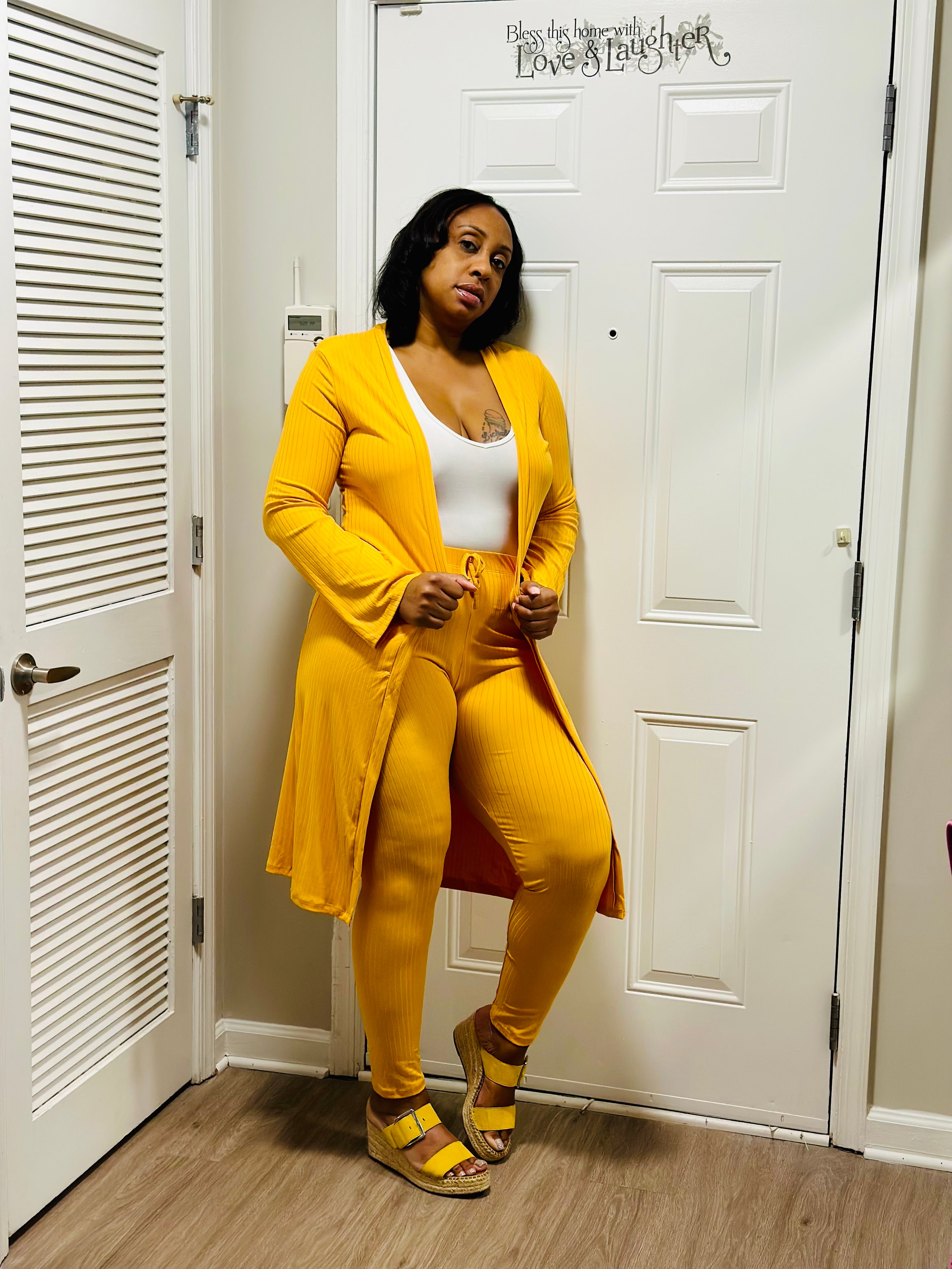 WEEKENDER SET-YELLOW