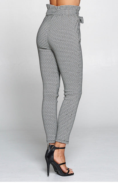 KNOT YOUR GIRL - JACQUARD TIE FRONT -PANTS